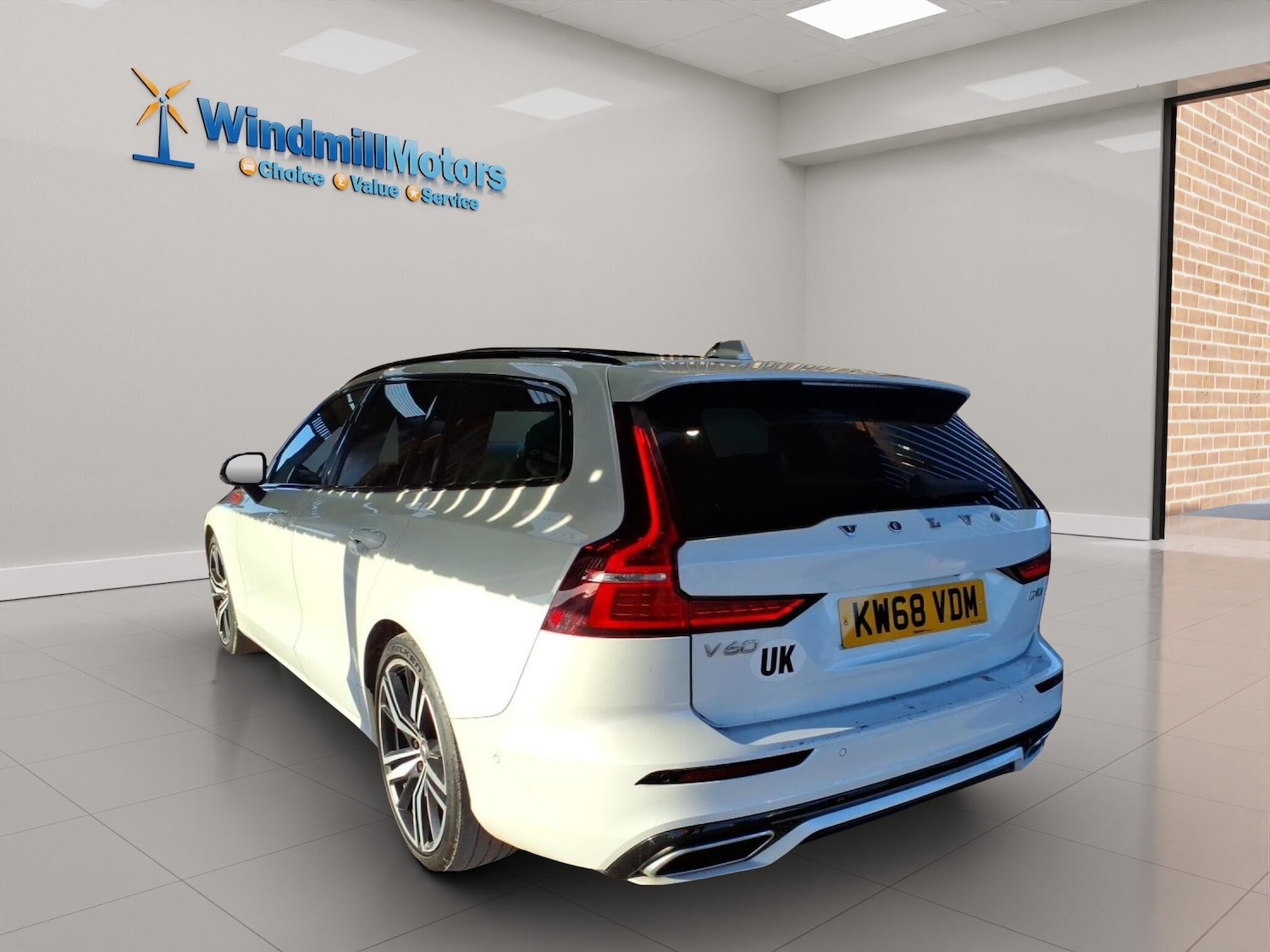 Used Volvo V60 2019 for sale - 77155263: Photo 6