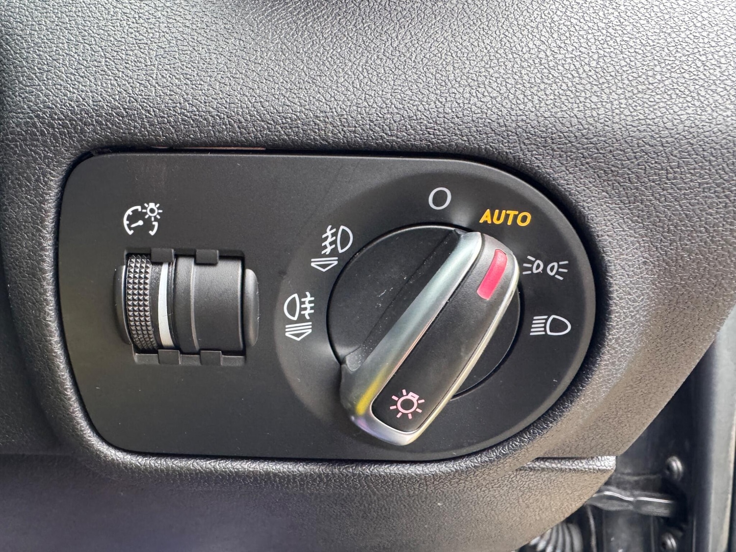 Used Audi A1 2018 for sale - 77202761: Photo 32