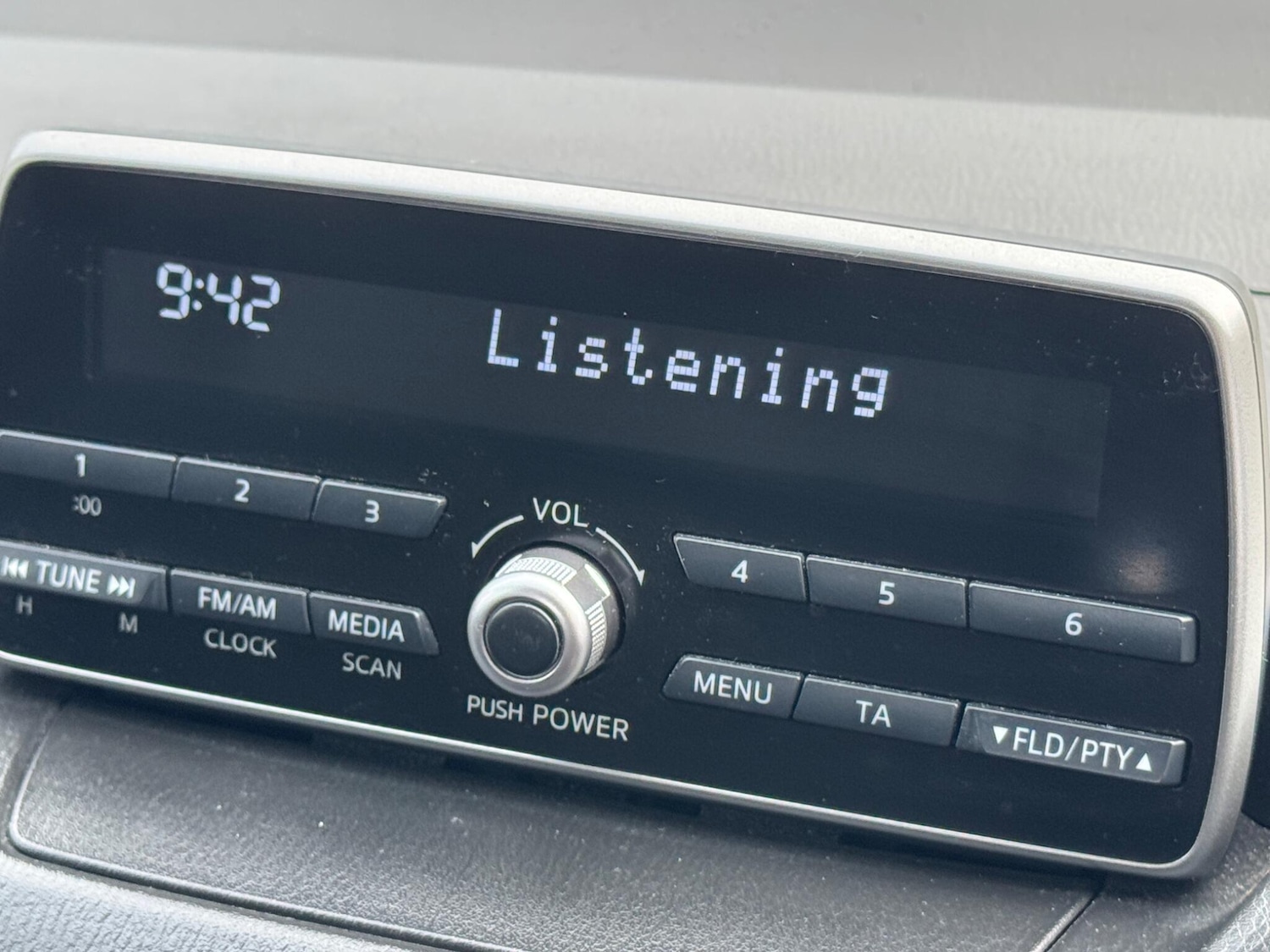 Used Mazda Mazda2 2018 for sale - 76457061: Photo 18