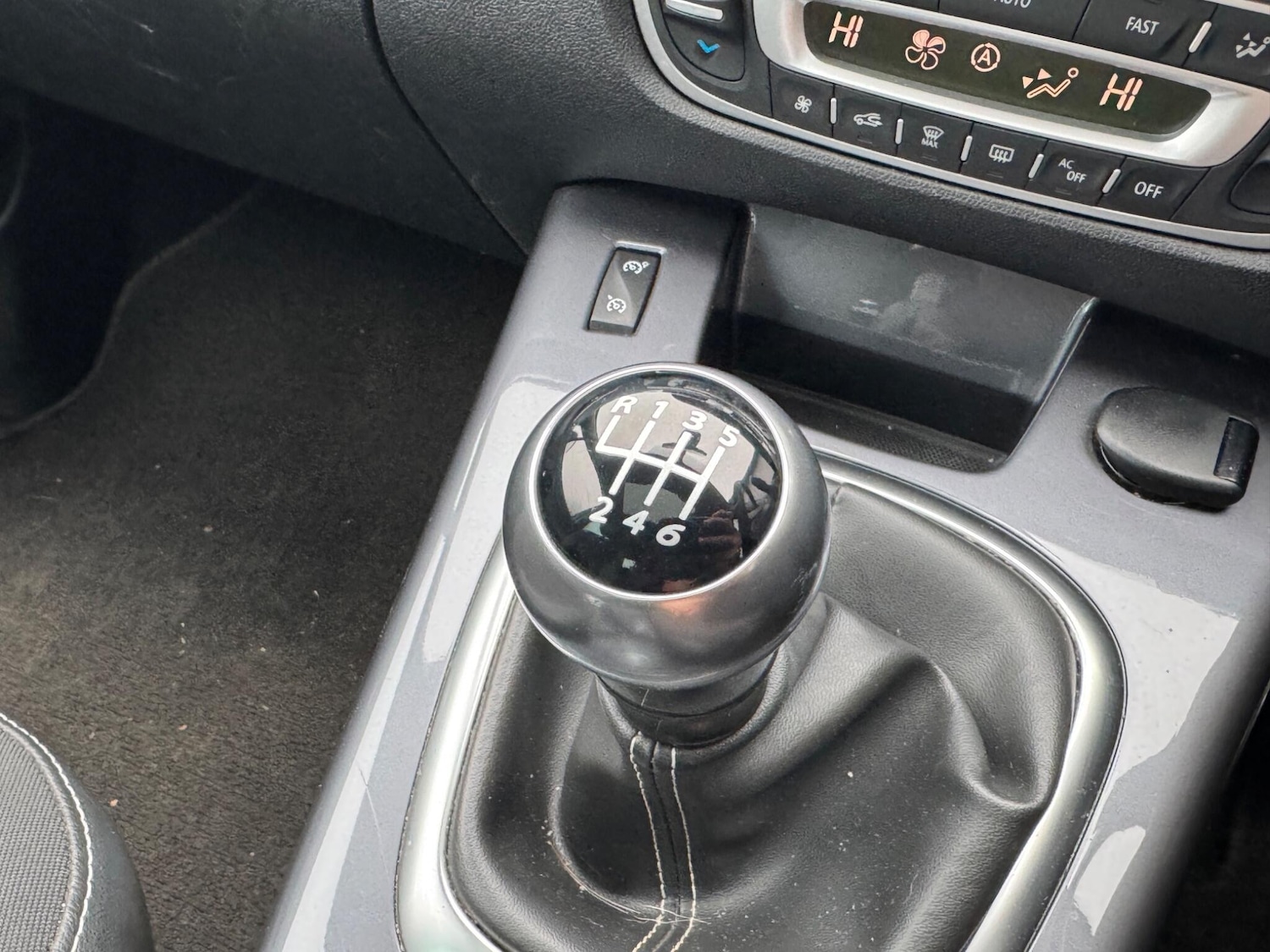 Used Renault Scenic Xmod 2013 for sale - 77439834: Photo 23