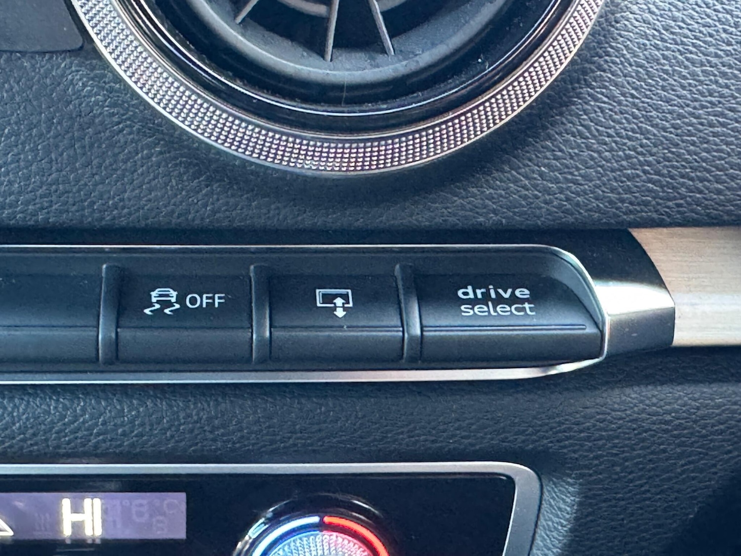 Used Audi S3 2017 for sale - 76538306: Photo 36