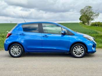 Used Toyota Yaris 2016 for sale - 74944587: Photo