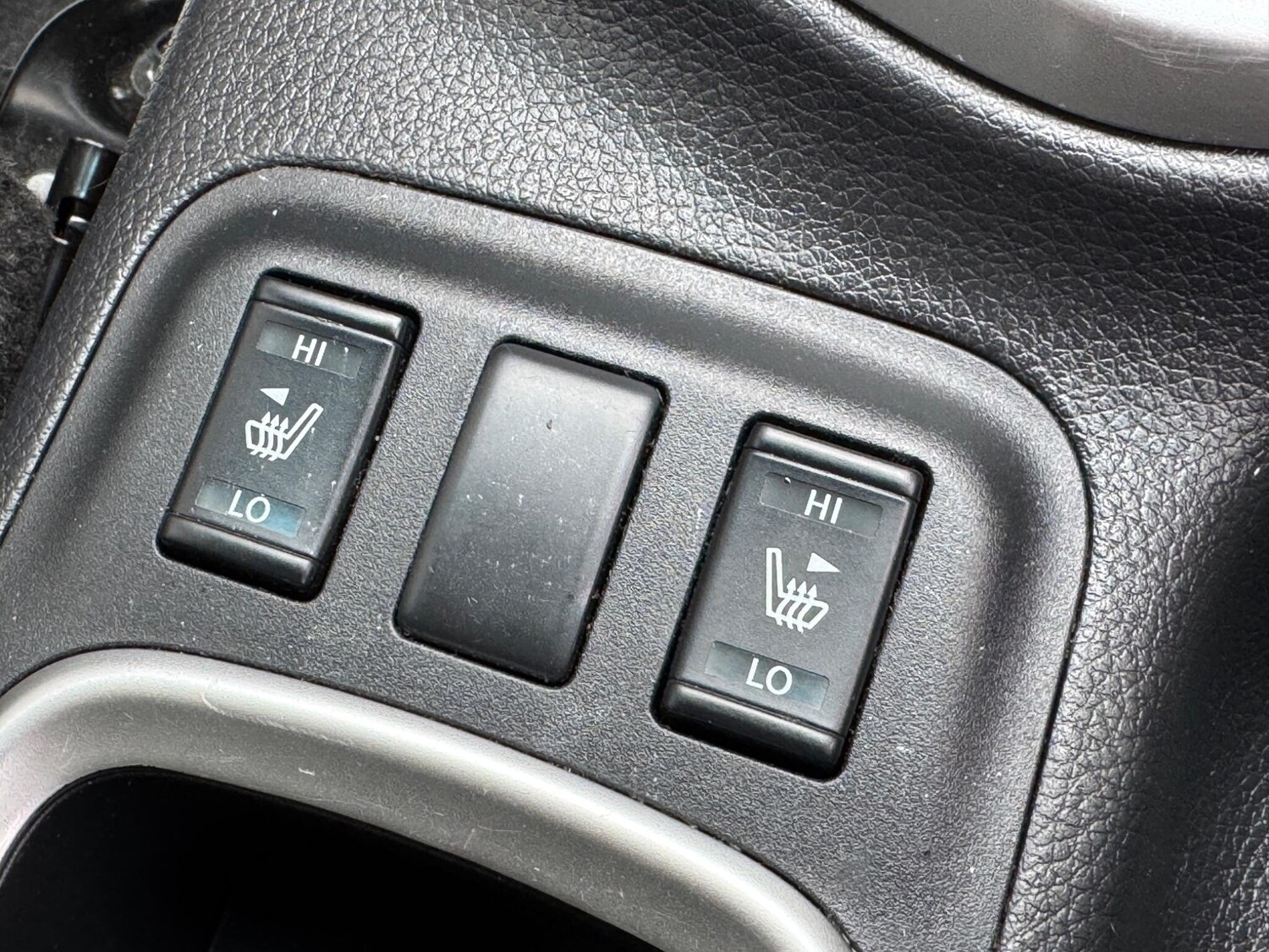 Used Nissan Navara 2021 for sale - 77400404: Photo 26