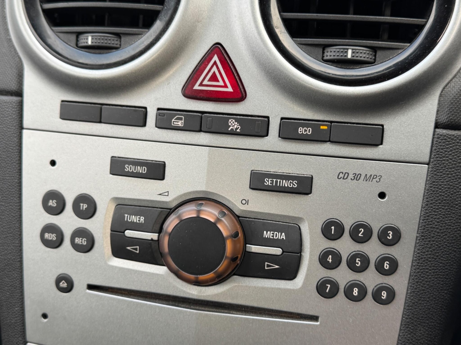 Used Vauxhall Corsa 2014 for sale - 77411486: Photo 10