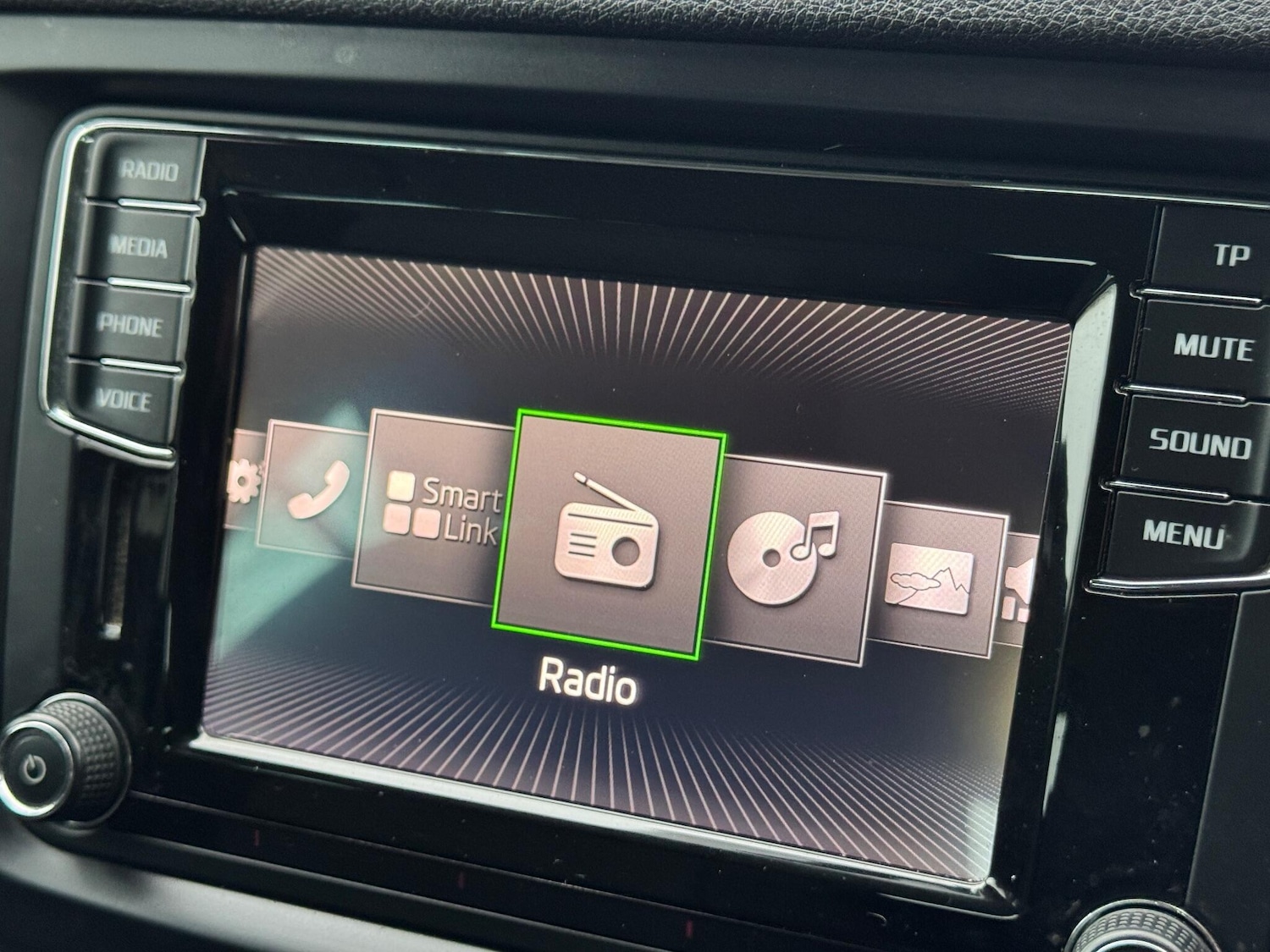 Used Skoda Yeti 2016 for sale - 77040269: Photo 19