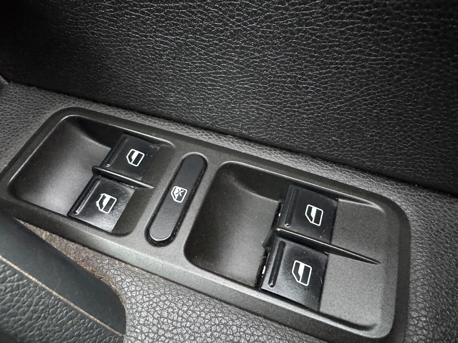 Used Skoda Yeti 2016 for sale - 77040269: Photo 28