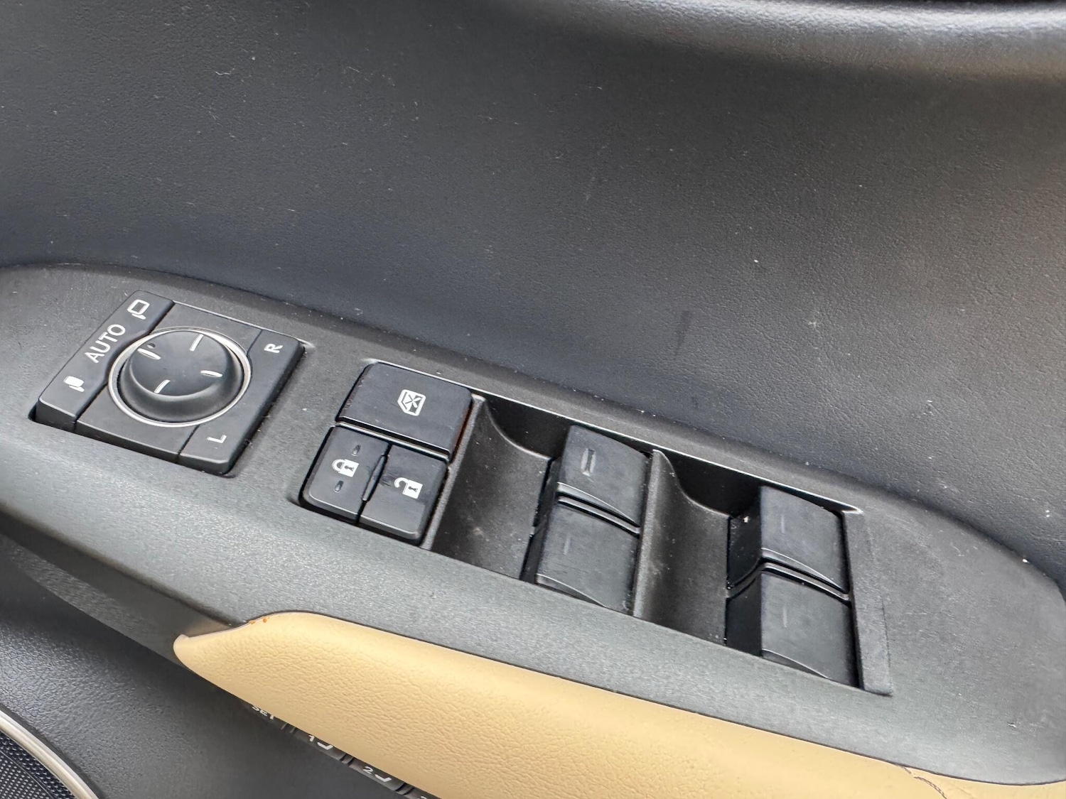 Used Lexus NX for sale - 76964518: Photo 46