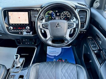 Used Mitsubishi Outlander 2019 for sale - 77808397: Photo