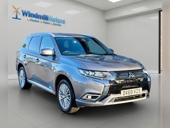 Used Mitsubishi Outlander 2019 for sale - 77982458: Photo