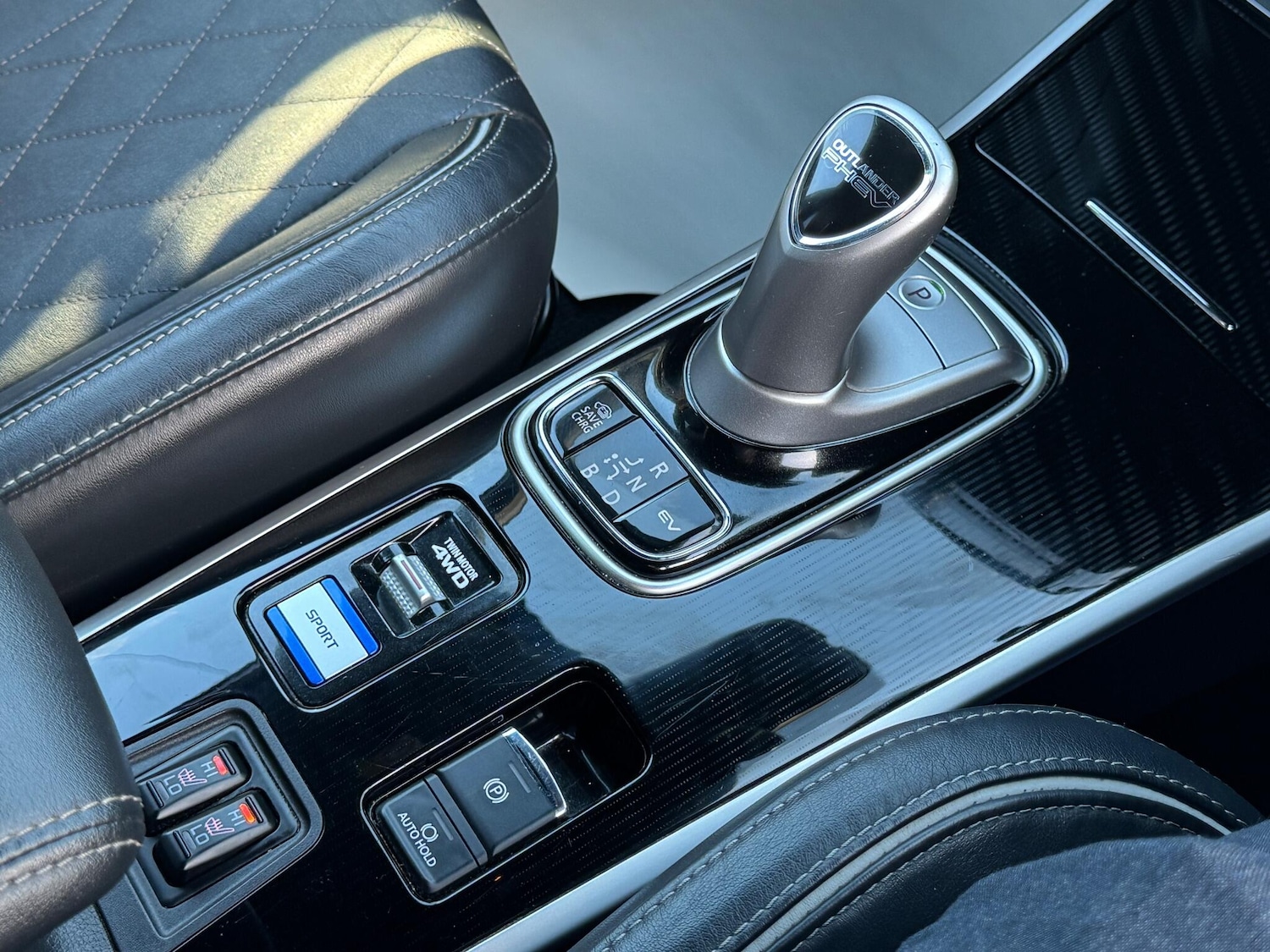 Used Mitsubishi Outlander 2019 for sale - 77982458: Photo 27