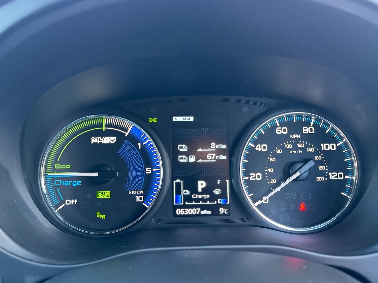 Used Mitsubishi Outlander 2019 for sale - 77982458: Photo 39