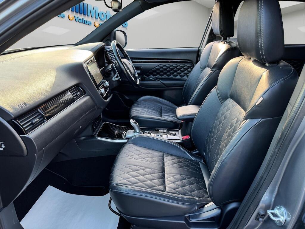 Used Mitsubishi Outlander 2019 for sale - 77982458: Photo 41