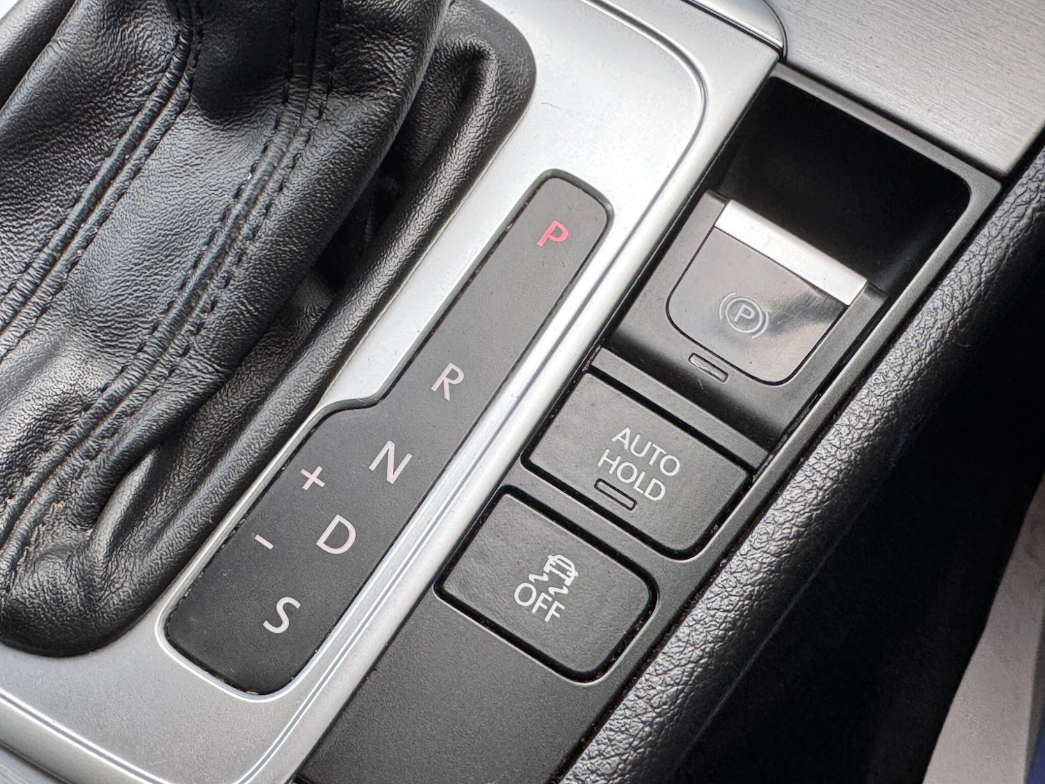 Used Volkswagen CC 2015 for sale - 78058970: Photo 26