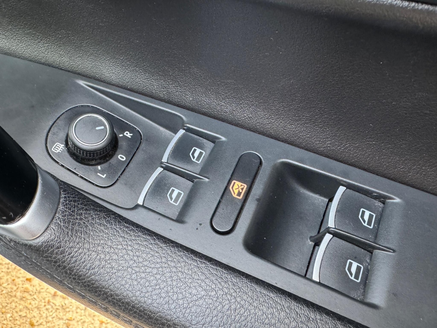 Used Volkswagen CC 2015 for sale - 78058970: Photo 31