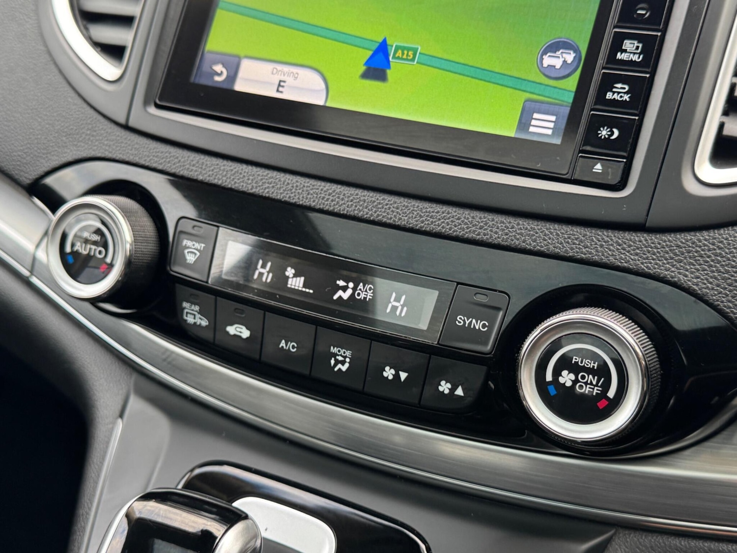 Used Honda CR-V 2018 for sale - 76780921: Photo 27