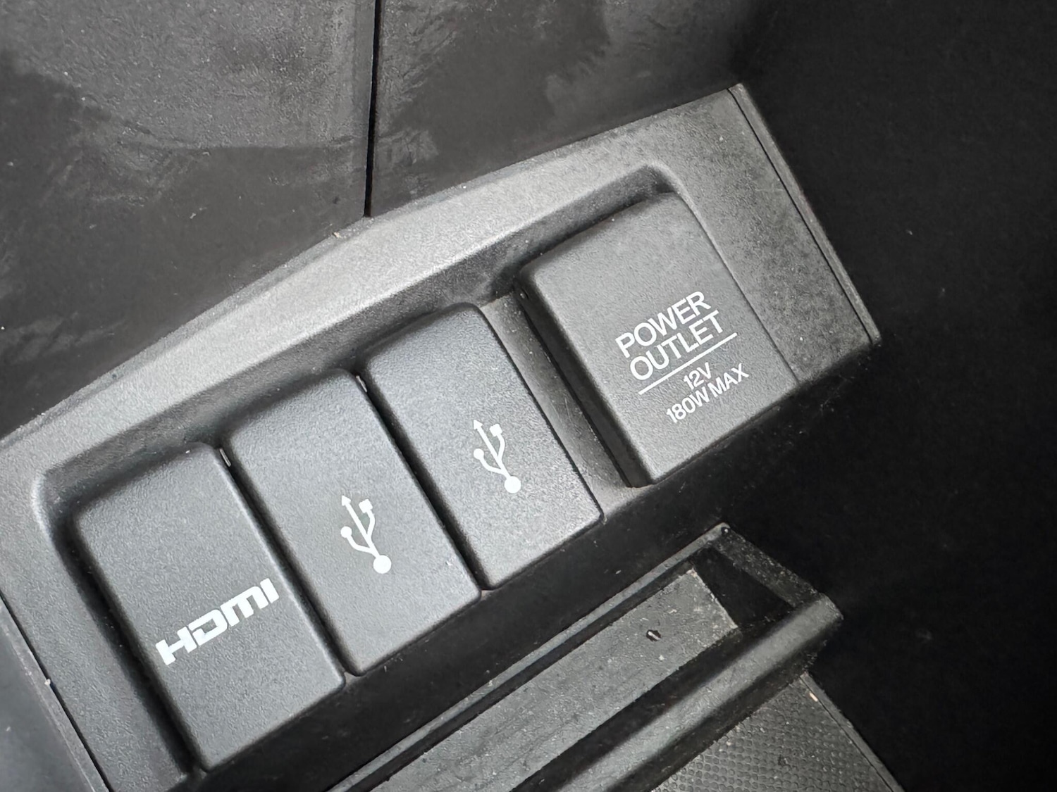 Used Honda CR-V 2018 for sale - 76780921: Photo 29