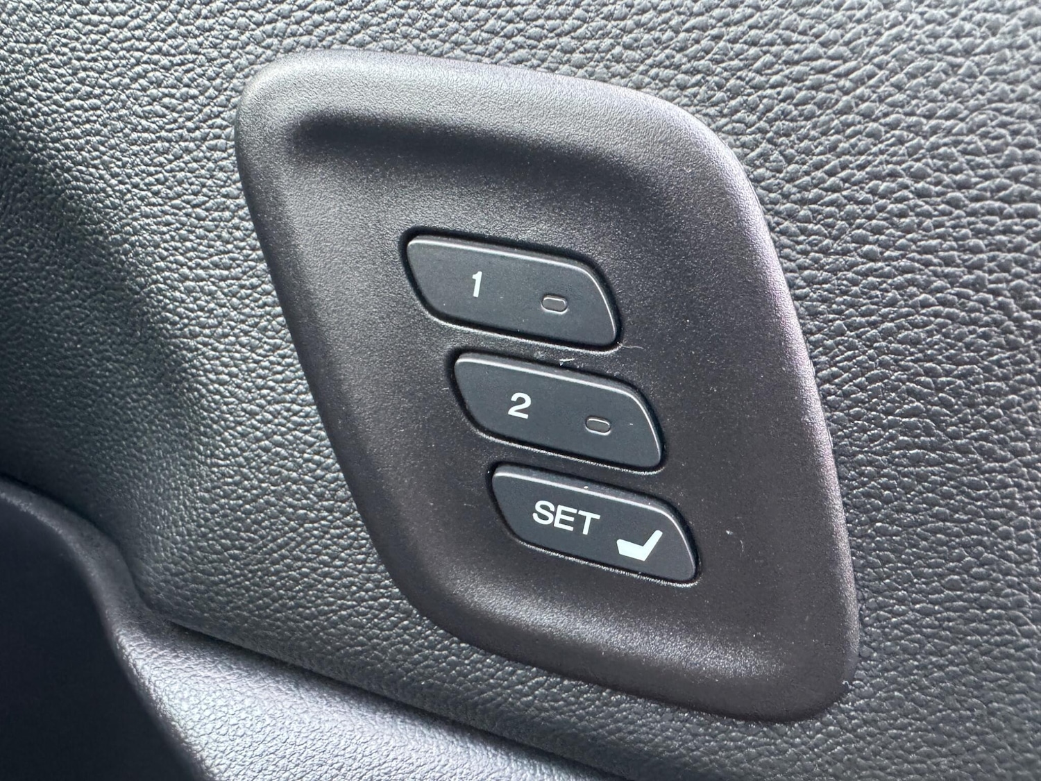 Used Honda CR-V 2018 for sale - 76780921: Photo 34