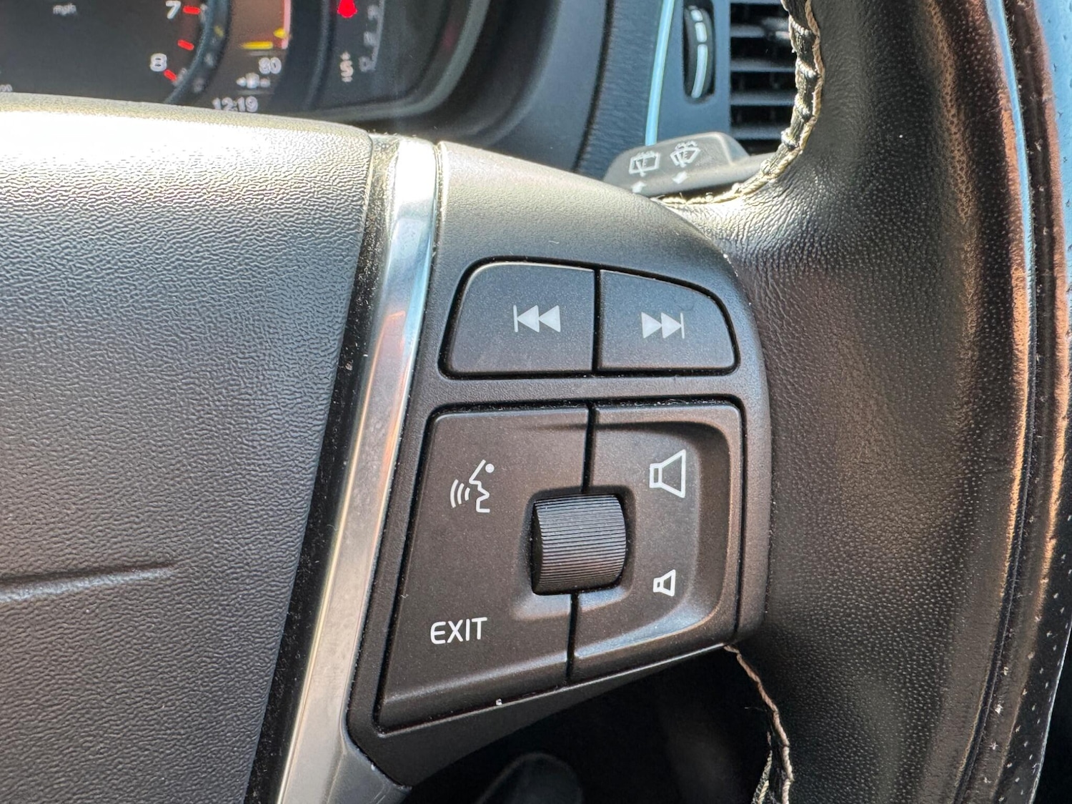 Used Volvo V40 for sale - 77633483: Photo 20