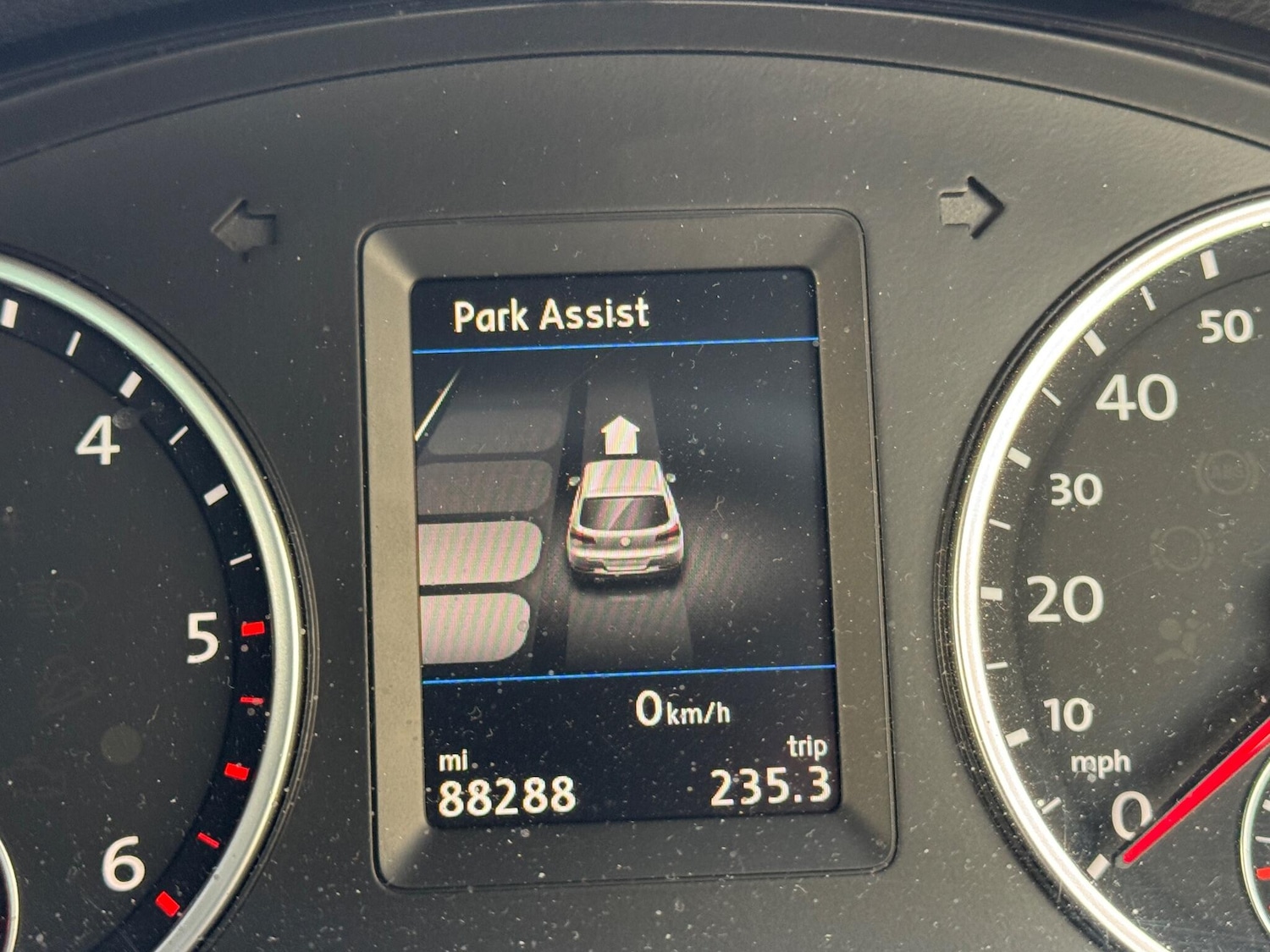 Used Volkswagen Tiguan 2015 for sale - 76913154: Photo 17