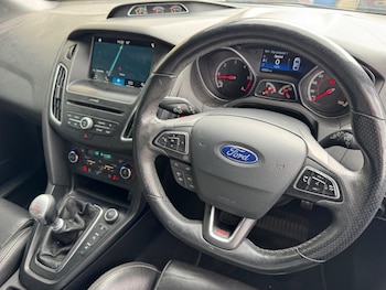 Used Ford Focus 2017 for sale - 78517092: Photo