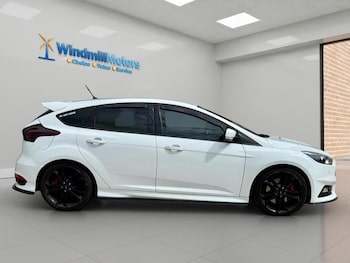 Used Ford Focus 2017 for sale - 78517092: Photo