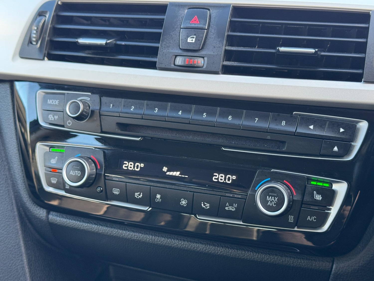 Used BMW 3 Series 2015 for sale - 76781934: Photo 26