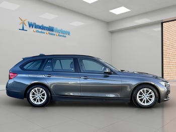 Used BMW 3 Series 2015 for sale - 76781934: Photo