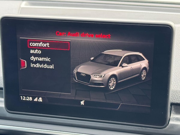 Used Audi A4 Avant 2016 for sale - 76295032: Photo 17