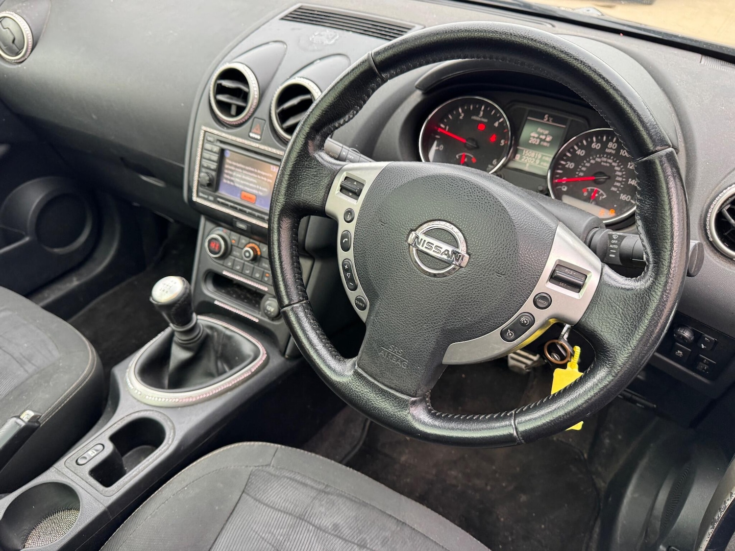 Used Nissan Qashqai for sale - 77203820: Photo 2