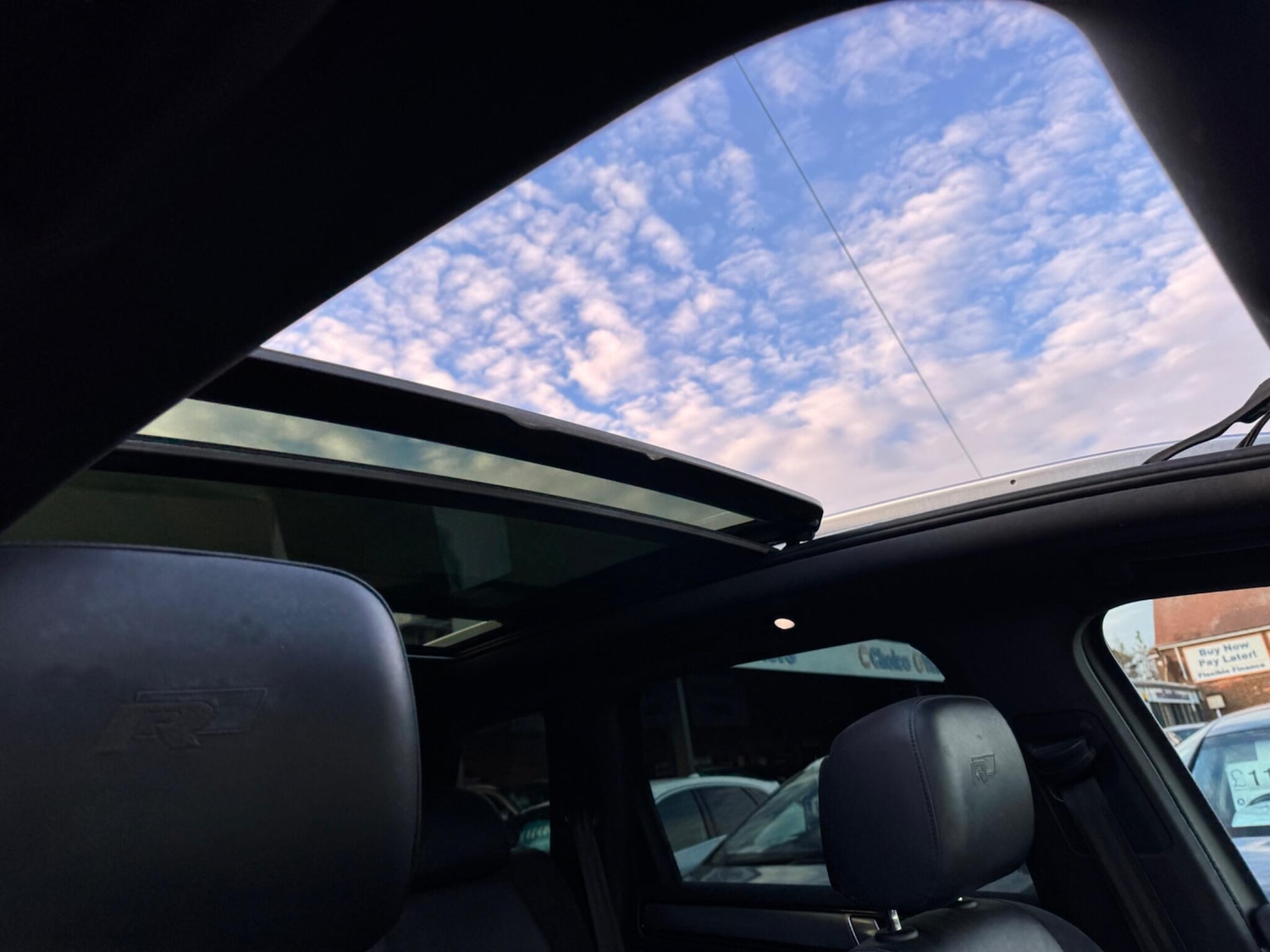 Used Volkswagen Touareg 2015 for sale - 76472615: Photo 3