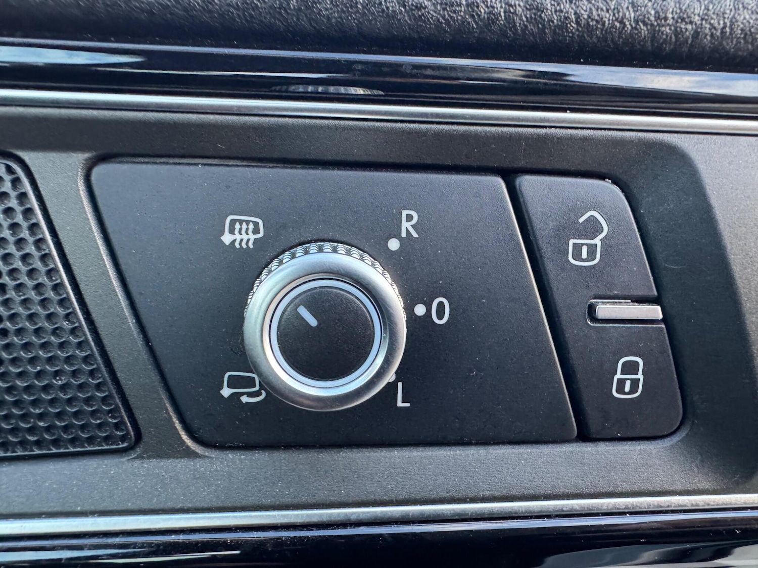 Used Volkswagen Touareg 2015 for sale - 76472615: Photo 45