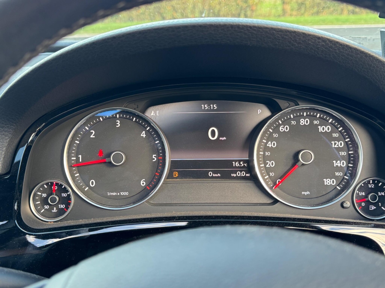 Used Volkswagen Touareg 2015 for sale - 76472615: Photo 50