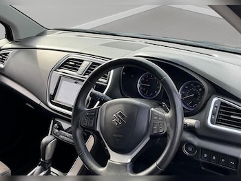 Used Suzuki SX4 S-Cross 2017 for sale - 77982311: Photo