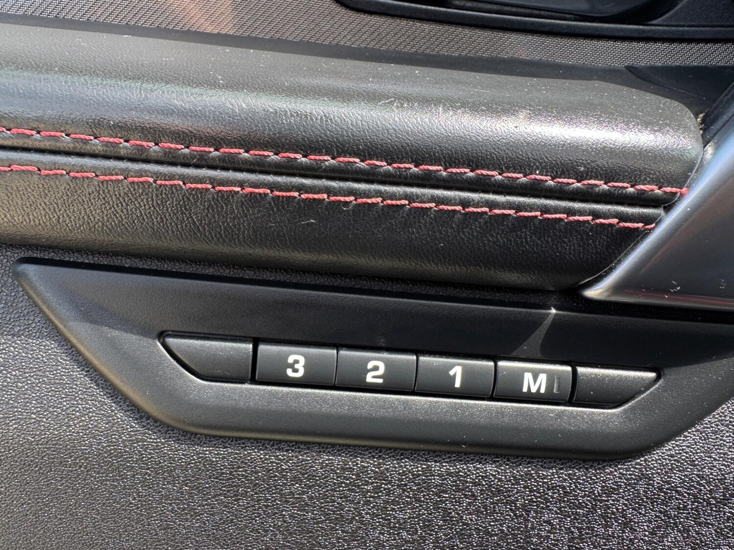 Used Land Rover Discovery Sport 2019 for sale - 76538246: Photo 43