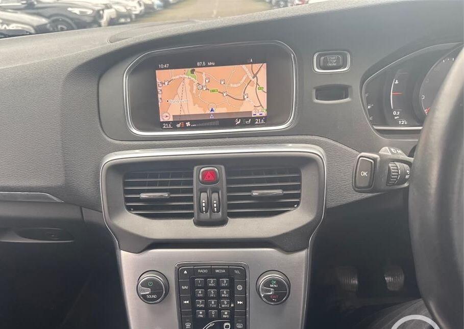 Used Volvo V40 for sale - 77737170: Photo 4