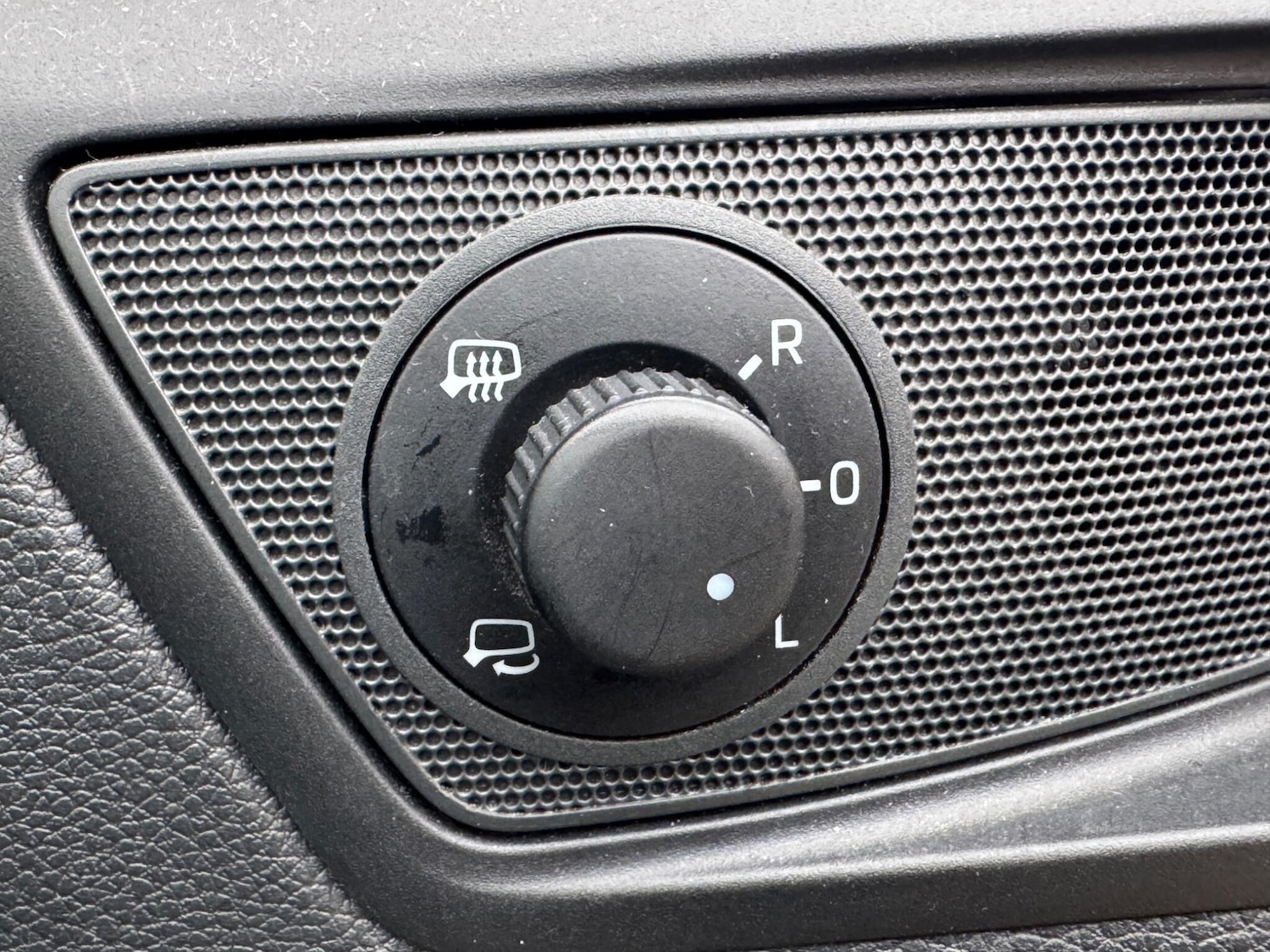 Used Skoda Yeti 2015 for sale - 77509745: Photo 27