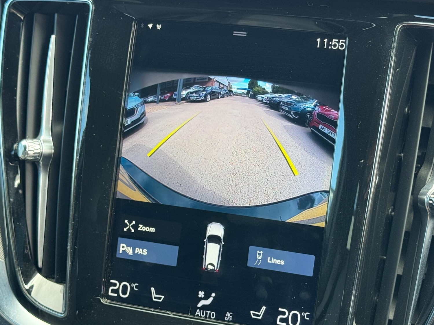 Used Volvo V60 2020 for sale - 76136985: Photo 13