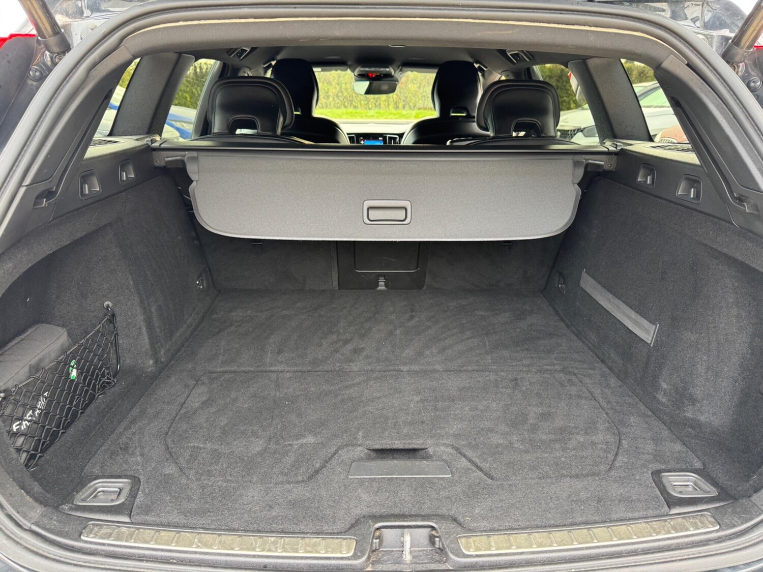 Used Volvo V60 2020 for sale - 76136985: Photo 54