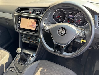 Used Volkswagen Tiguan 2018 for sale - 79475465: Photo