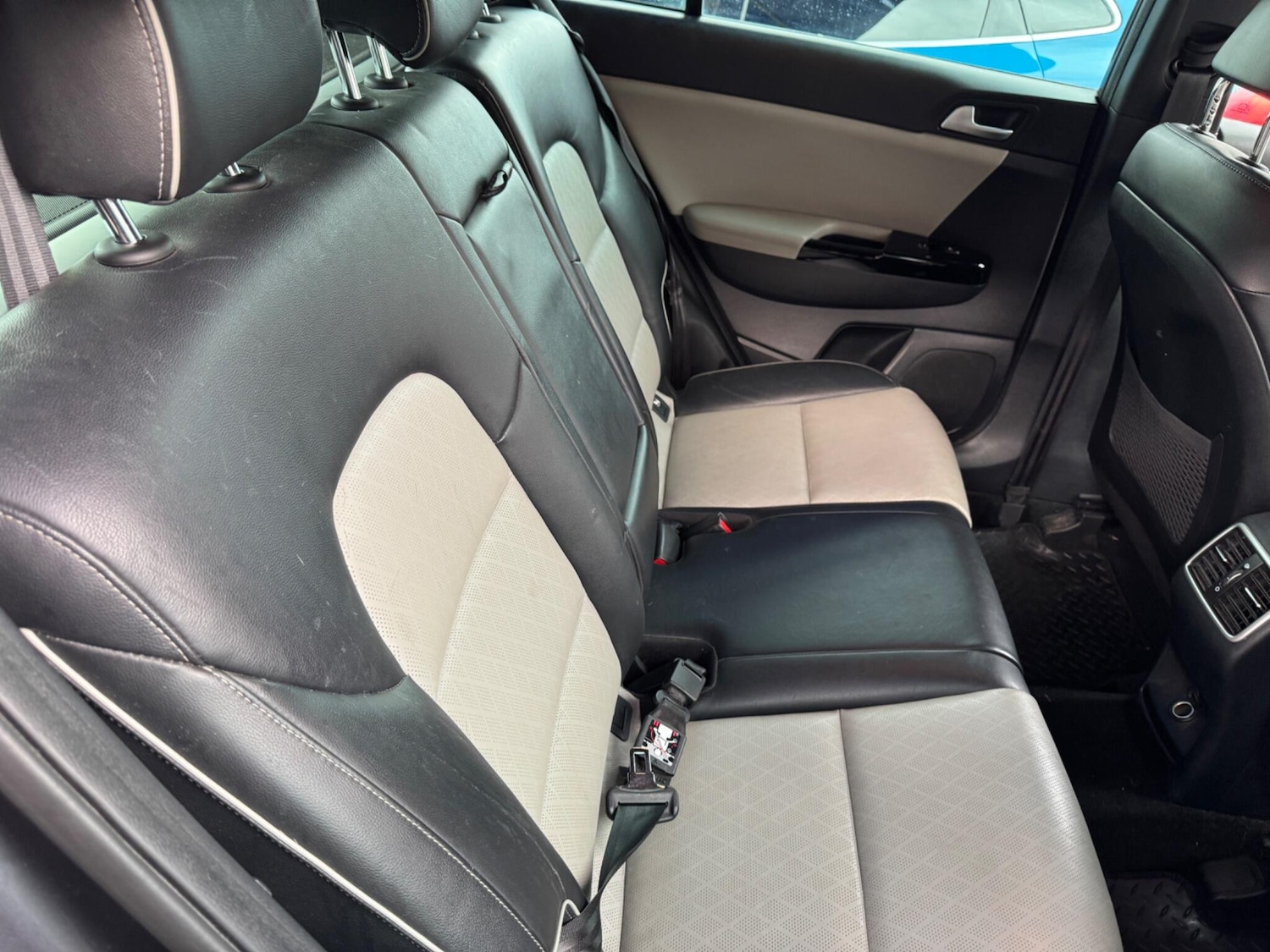 Used Kia Sportage 2017 for sale - 76349175: Photo 28