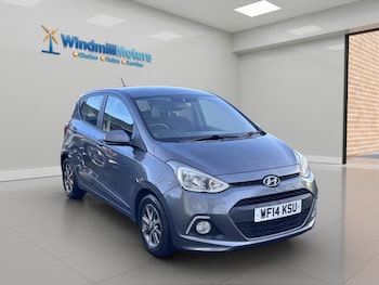 Used Hyundai i10 2014 for sale - 76952480: Photo