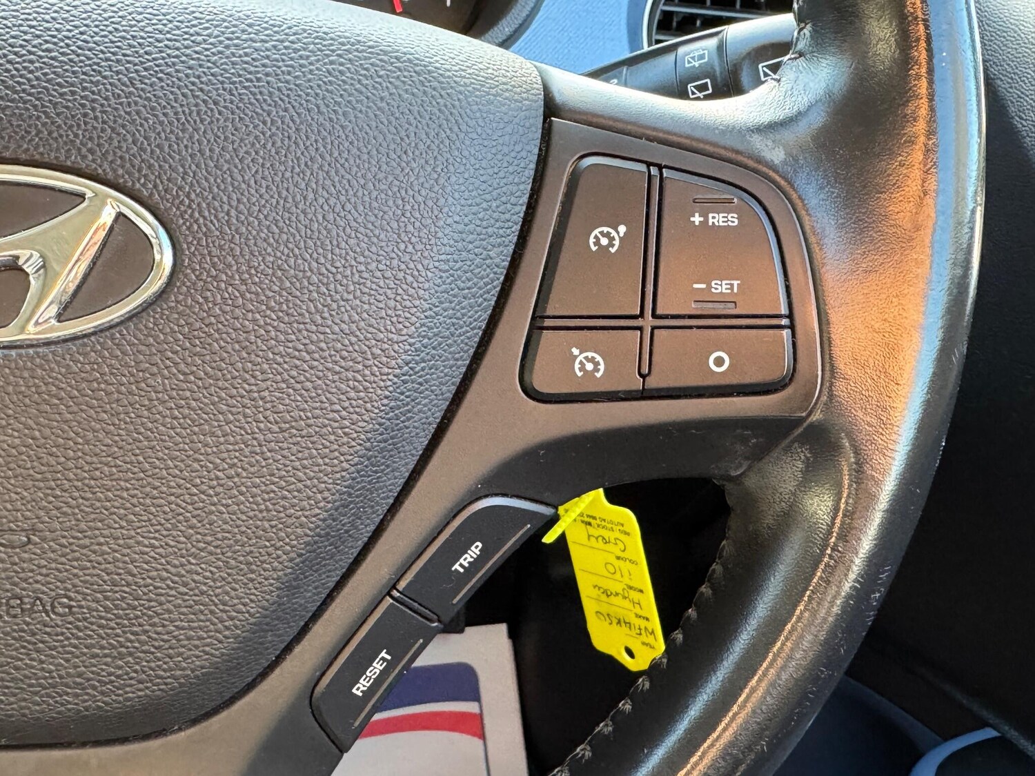 Used Hyundai i10 2014 for sale - 76952480: Photo 21