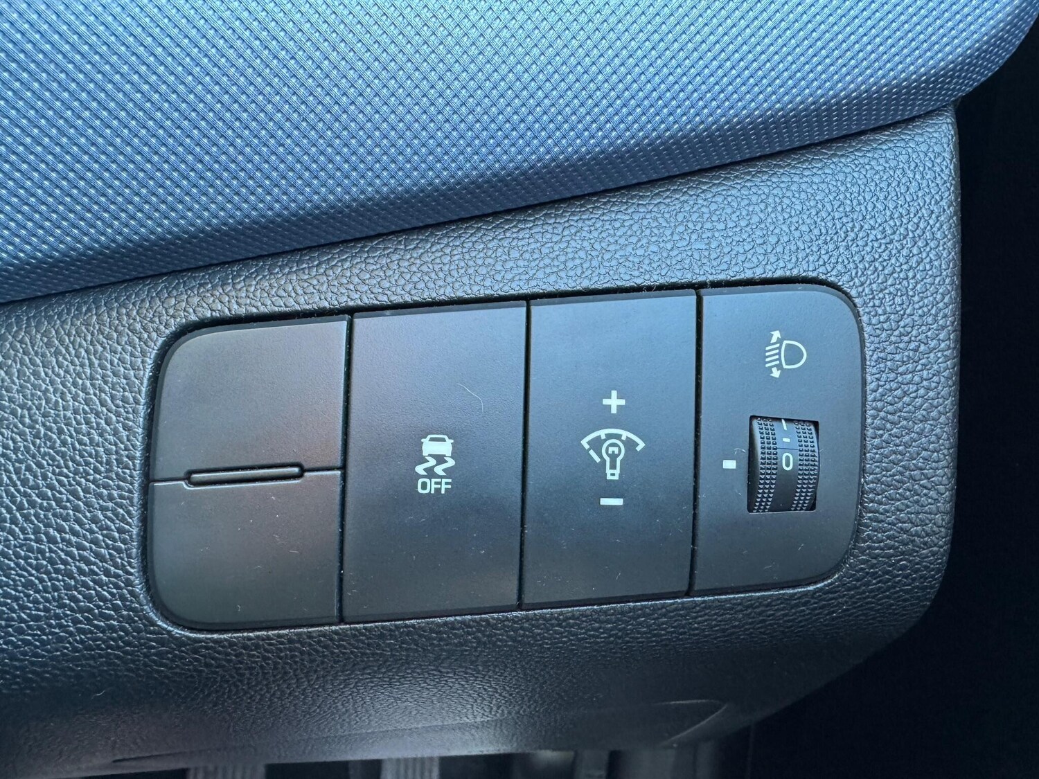 Used Hyundai i10 2014 for sale - 76952480: Photo 22