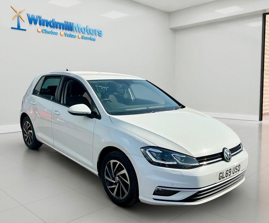 Used Volkswagen Golf 2019 for sale - 78204452: Photo 1