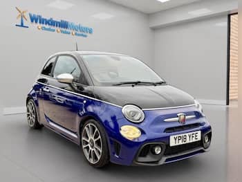 Used Abarth 595 2018 for sale - 79688463: Photo