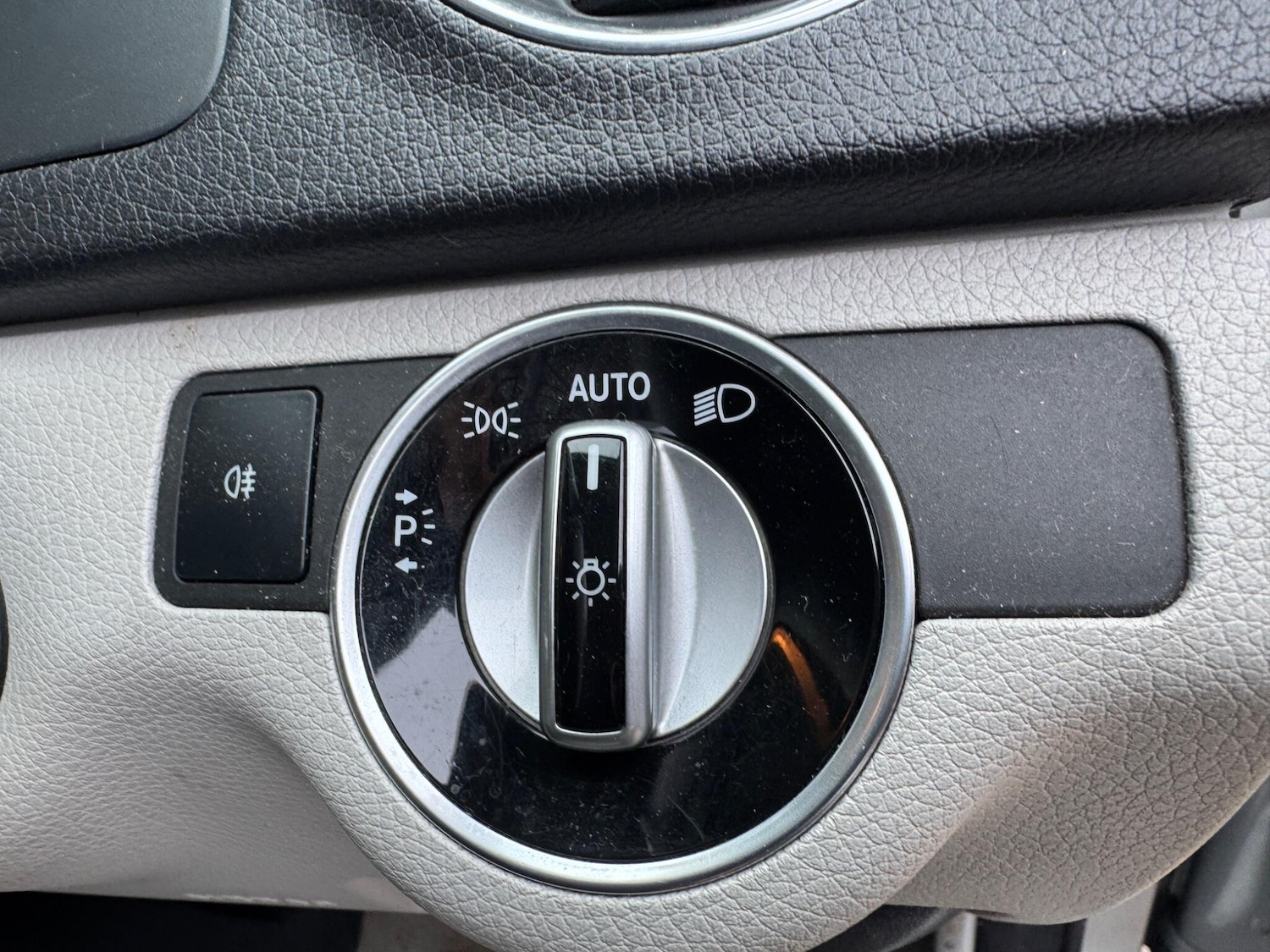 Used Mercedes-Benz C Class 2013 for sale - 77484465: Photo 31