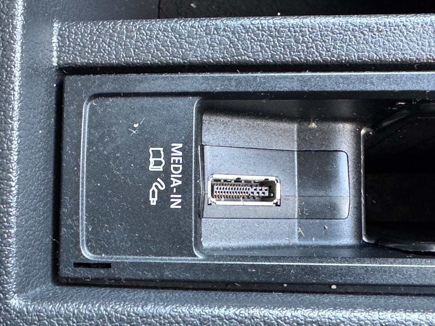 Used Volkswagen Tiguan 2014 for sale - 76360255: Photo 24