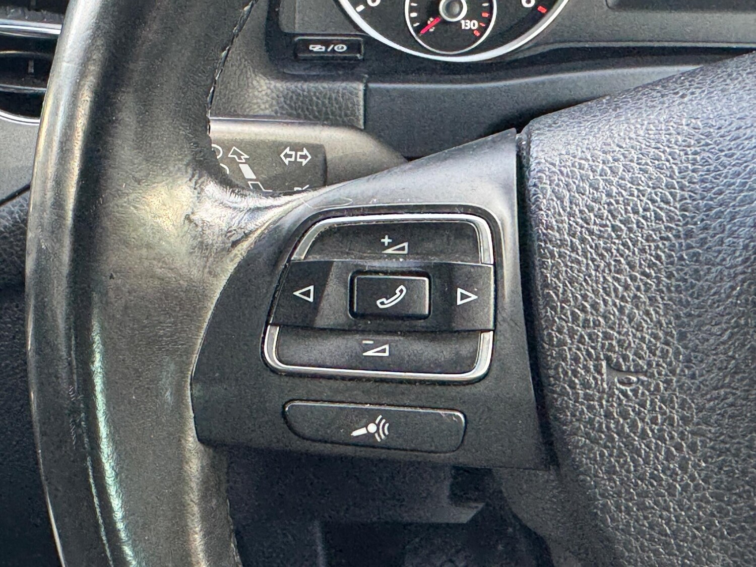 Used Volkswagen Tiguan 2014 for sale - 76360255: Photo 25