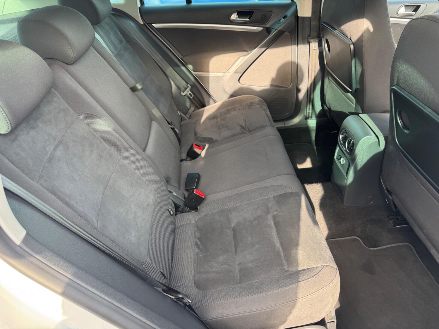 Used Volkswagen Tiguan 2014 for sale - 76360255: Photo 34