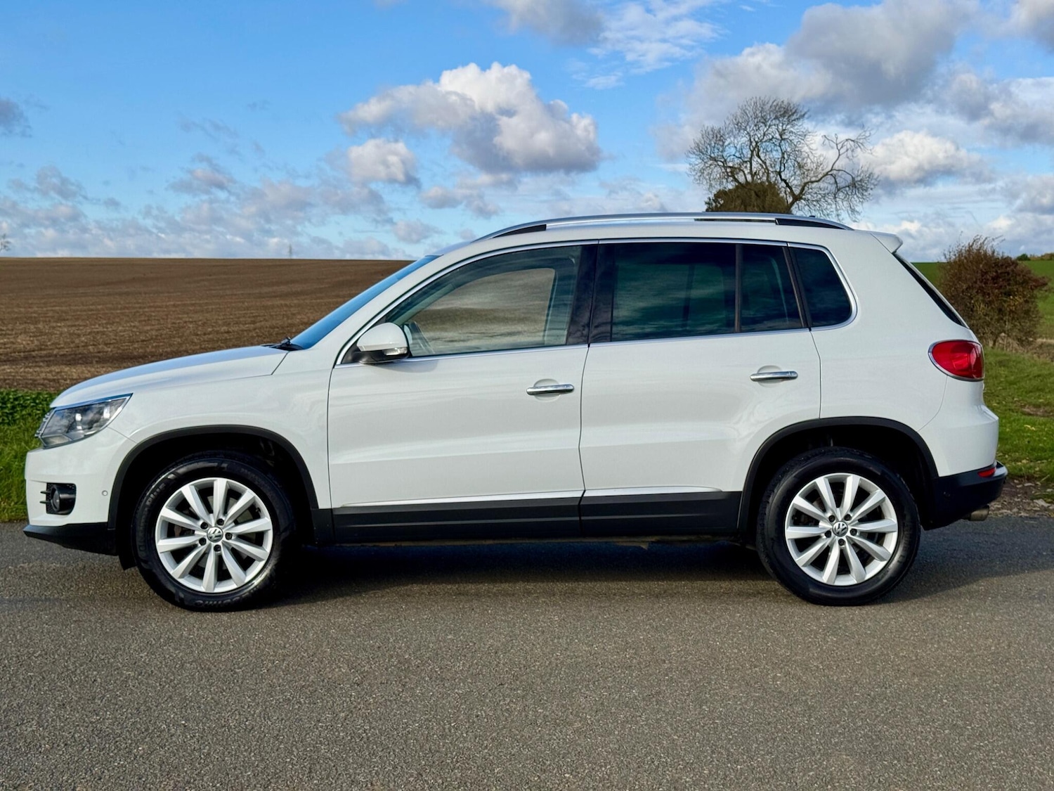 Used Volkswagen Tiguan 2014 for sale - 76360255: Photo 7